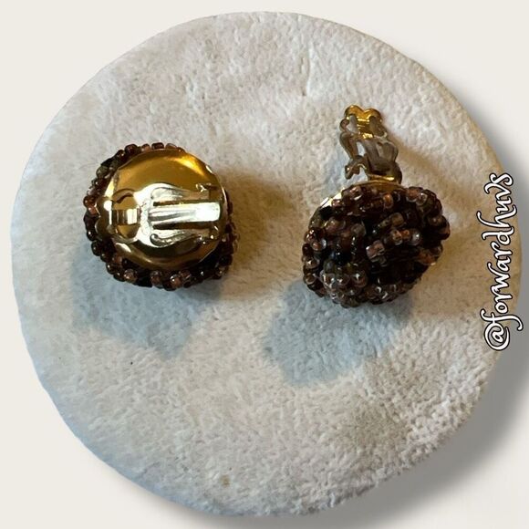 Antique Japan Non-Pierced Seed Bead Clip Earrings - Picture 6 of 10